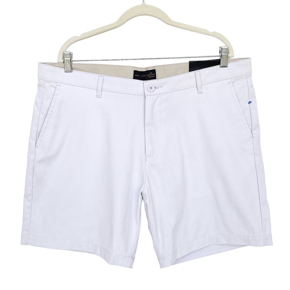 Day & Age Mens Skyler Twill Chino Shorts Stretch Lavender Front & Back Pockets
